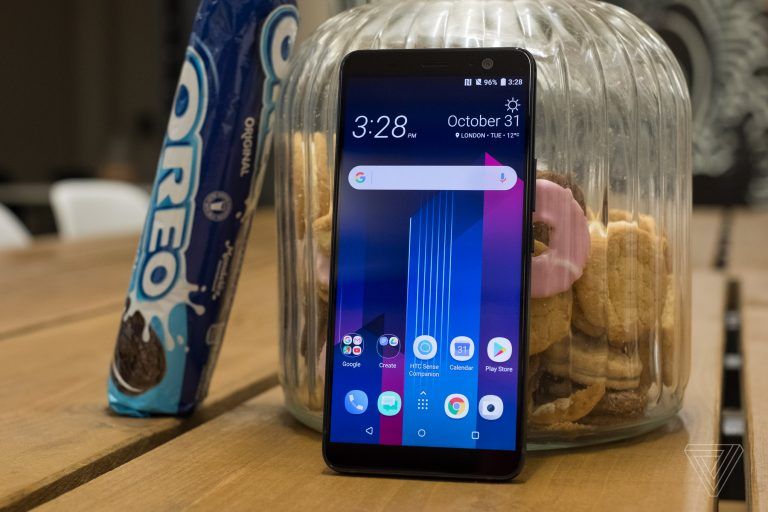 HTC U11+ ufficiale: continua lo Squeeze con display 18:9