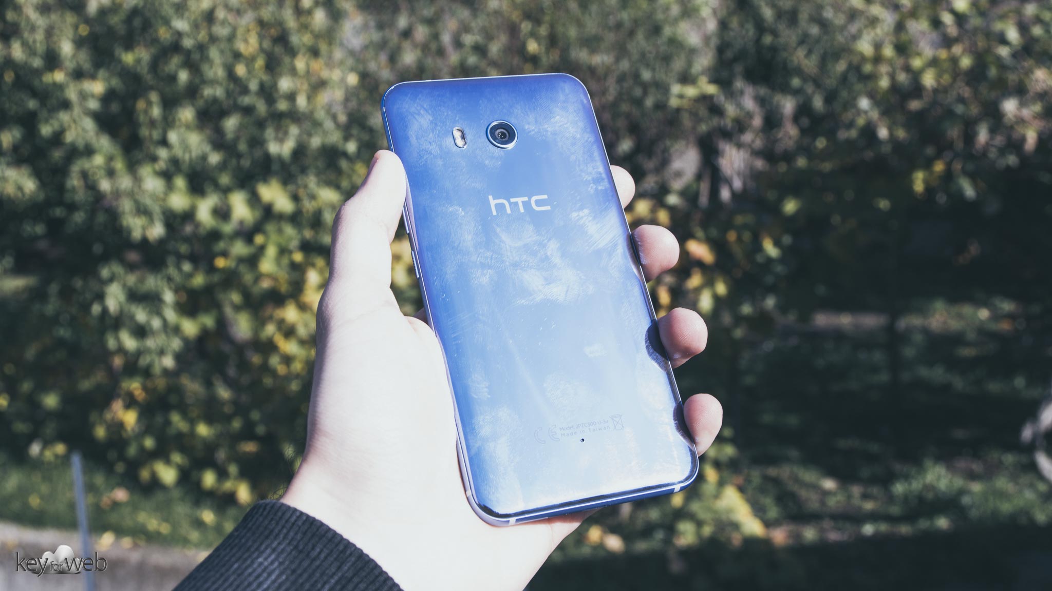 HTC U11