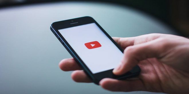 YouTube consuma troppa batteria su iPhone X: Google lavora ad un fix