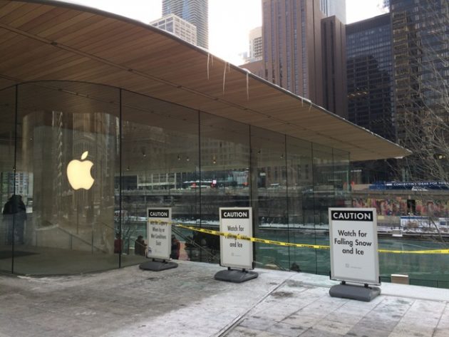 Apple Store: a Chicago problemi di neve