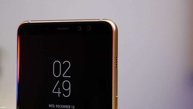 Galaxy A8 e A8+ si mostrano in foto e video