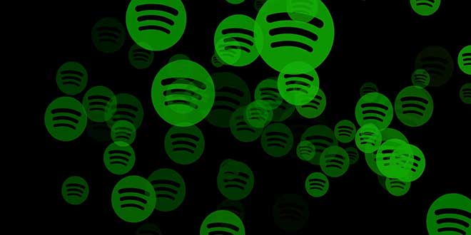 Spotify continua a puntare sui podcast, arriva il pulsante dedicato