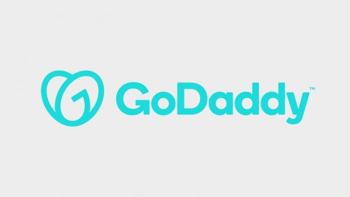 GoDaddy, il leader dei domini cambia veste con il suo nuovo logo