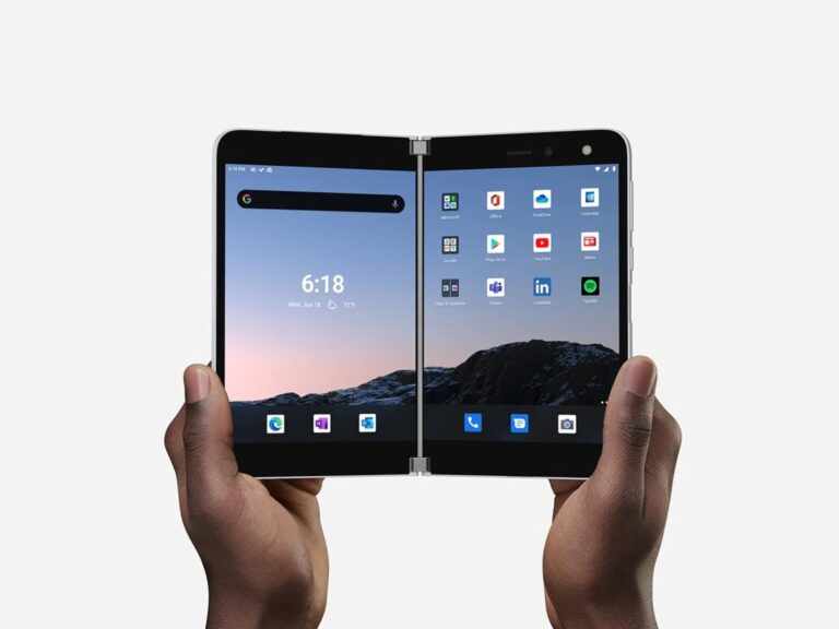 Microsoft Surface Duo: Android 11 ancora in ritardo, arriverà a fine anno
